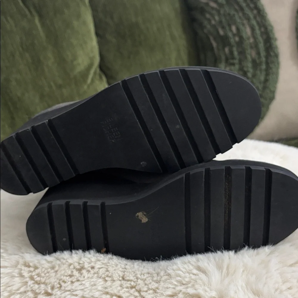 Eileen Fisher Gray Adele Graphite‎ Suede Wedge Booties Ankle Boots